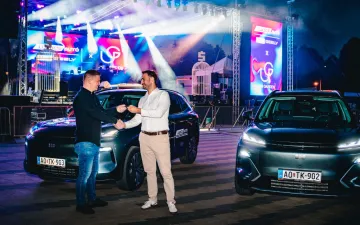Geely X UniGarden